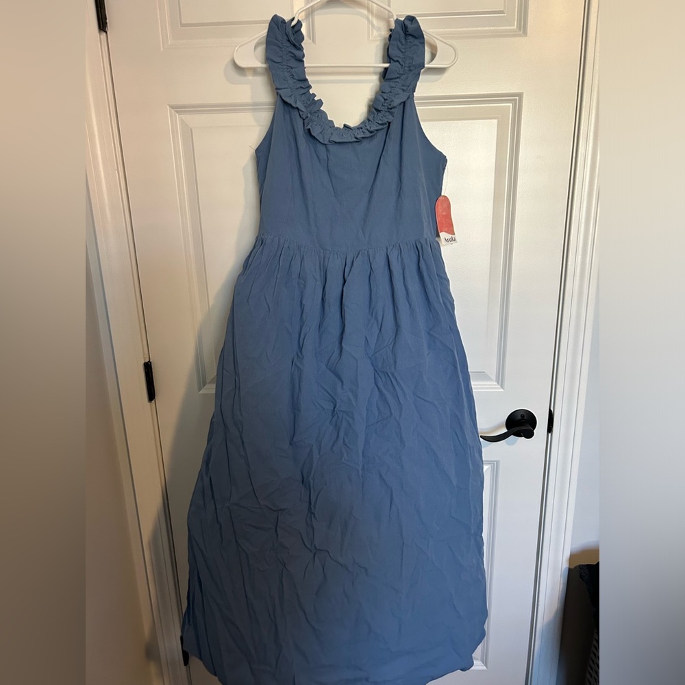 Blue flowy formal maxi dress